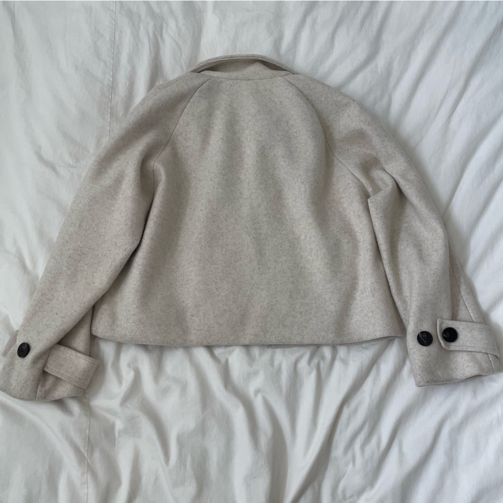 Cream Cropped Button-Up Basic Jacket - Picture 2 of 8